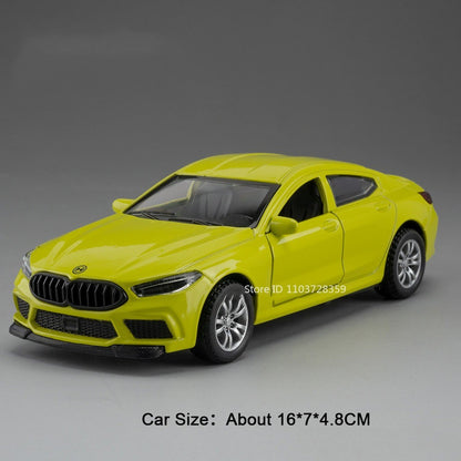 1:32 S650 C260 Modelo de Carro de Brinquedo em Miniatura Liga Fundida com Som Luz Portas Abertas Veículo de Simulação de Fricção Brinquedos para Presentes de Meninos