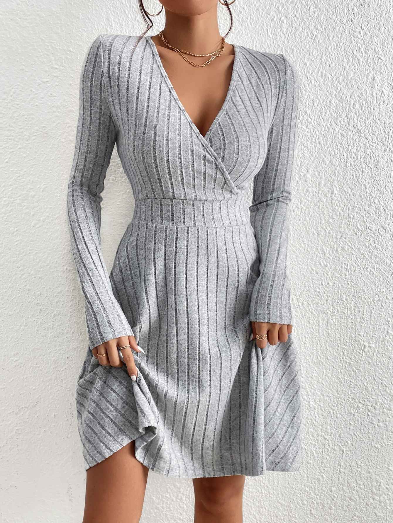 New for autumn/Winter 2024 Women Knit Slim Sexy Bodycon Dress V-Neck Long Sleeve
