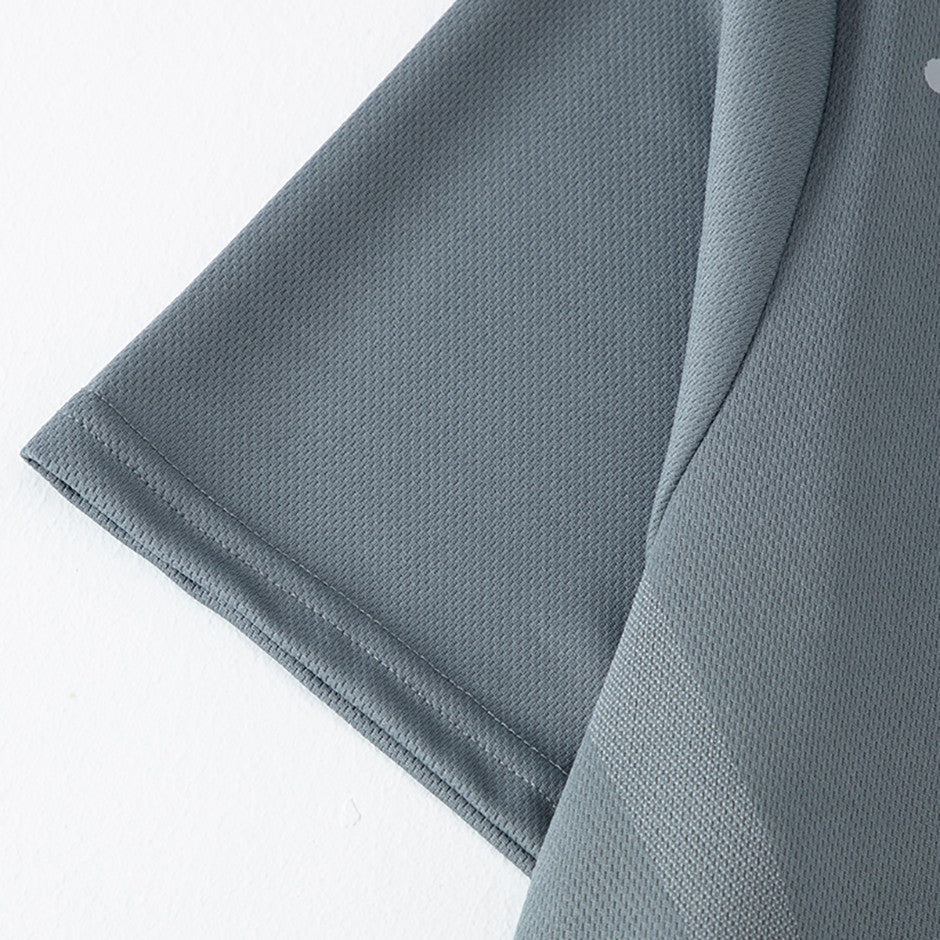 2-Piece Men's Summer Quick drying Sports Suit Loose And Breathable Short Sleeved T-shirt Running And Fitness Black Pocket Shorts