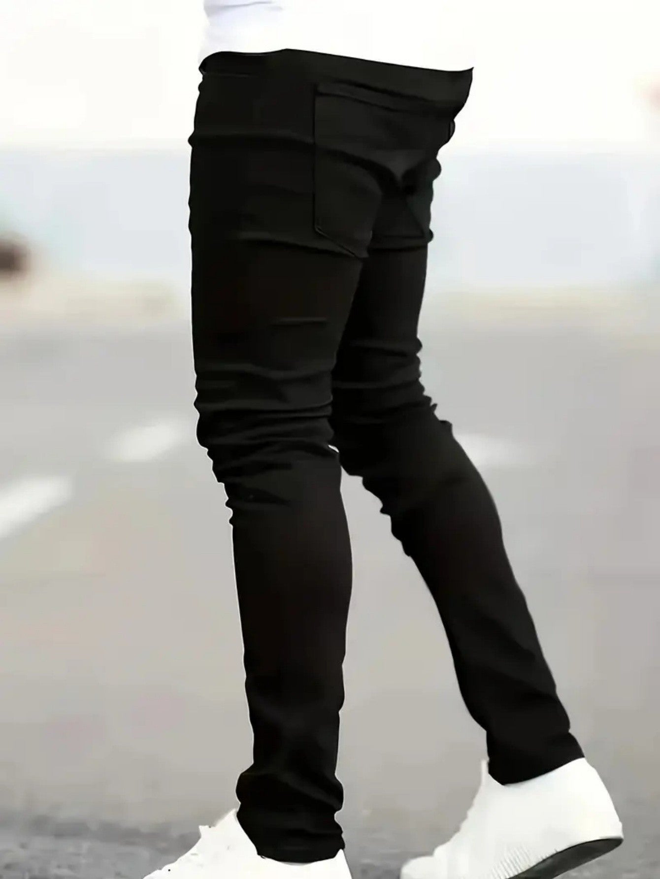 Men’s Slim Fit Black Jeans, Reinforced Denim Seams, Menswear Approved from Gym to Gallery