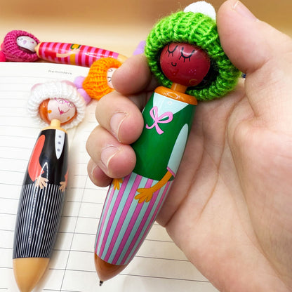 Christmas Doll Ballpoint Pen, Cute Cartoon Gel Pen 0.5mm Blue Ink, Suitable for Business Home or Office Supplies.
