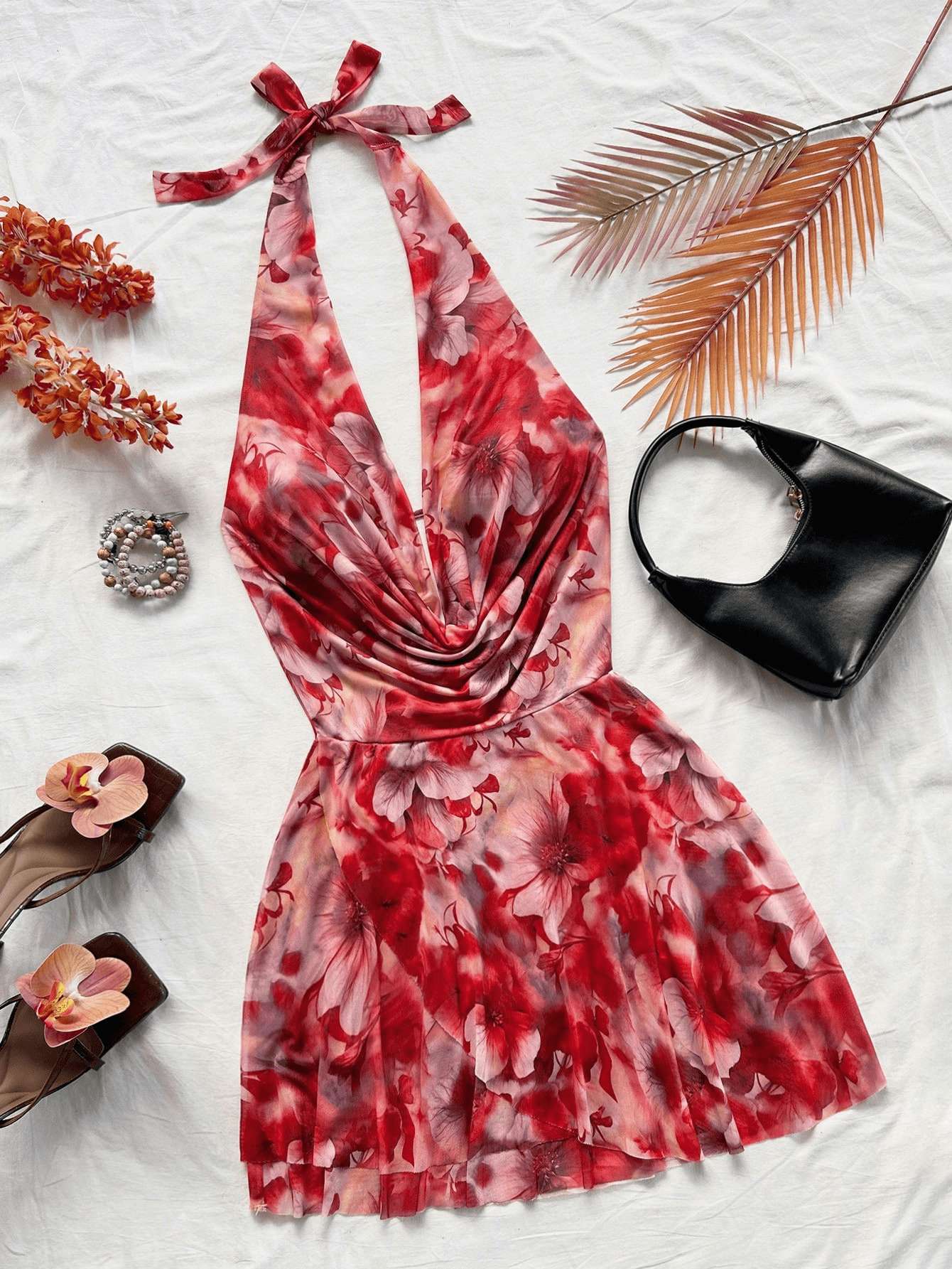 French high-end printed dress, a popular summer item for women in 2025. New short skirt, slimming and vacation dress trend