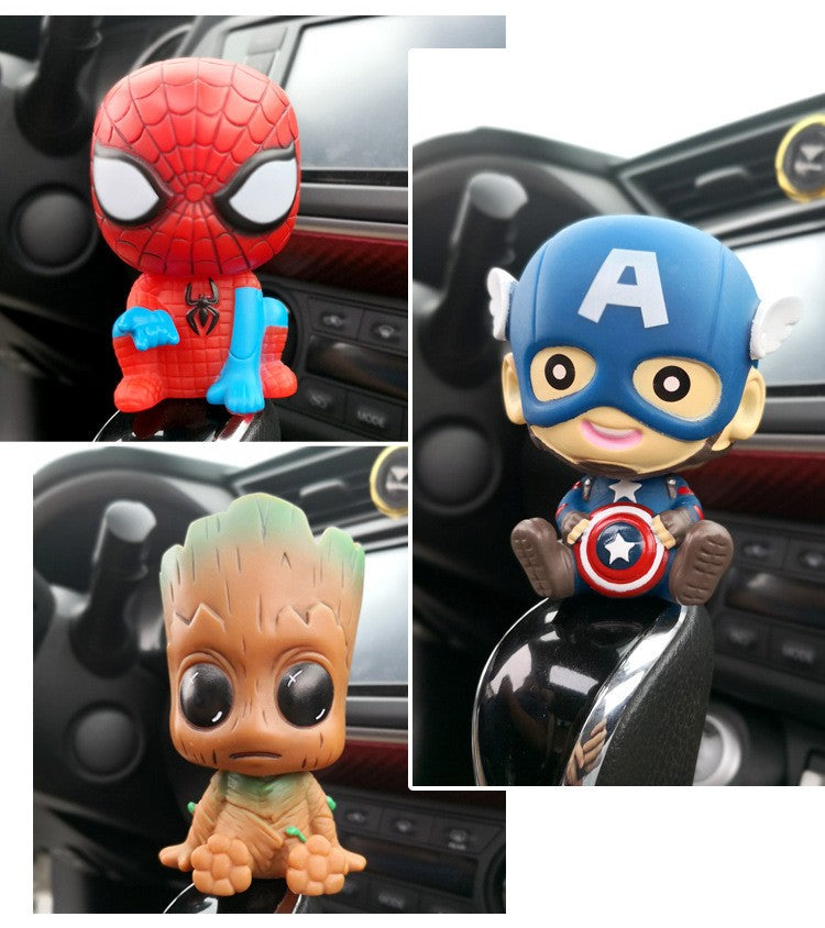 Versão Q do Boneco Batman Toy Figures Desenho Animado Bobble Head Enfeites de Carro Os Vingadores da Marvel Boneco do Capitão América Homem-Aranha