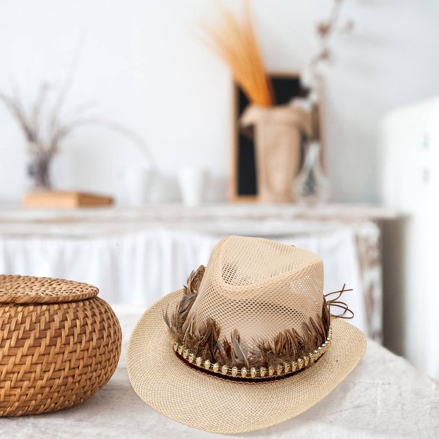 Vintage Style Women Men Feather Hat Elegant Mesh Wide Brim Sun Hat for Casual Party and Outdoor Events