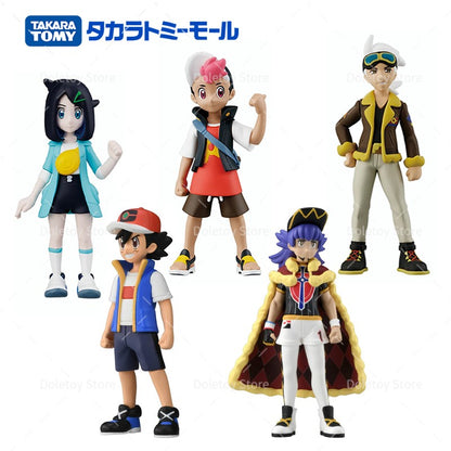 TOMY Pokémon Boneco Treinador Friede Ash Ketchum Leon Liko Cynthia Takara Tomy Bonecos de Ação PVC Série Coleção Monstro Brinquedos