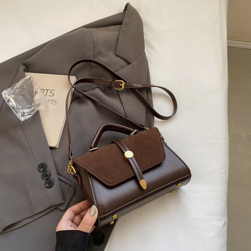 Crossbody Bags Elegant Handbag with Adjustable Strap Golden-Tone Hardware and Flap Closure Trendy Crossbody Bag for Women