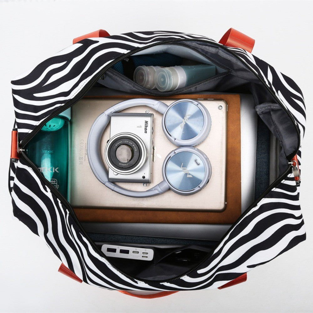 Portable Large Capacity Travel Duffle Bag Nylon with Animal Print Weekender Overnight Bag Waterproof Storage Bag Sports Gym