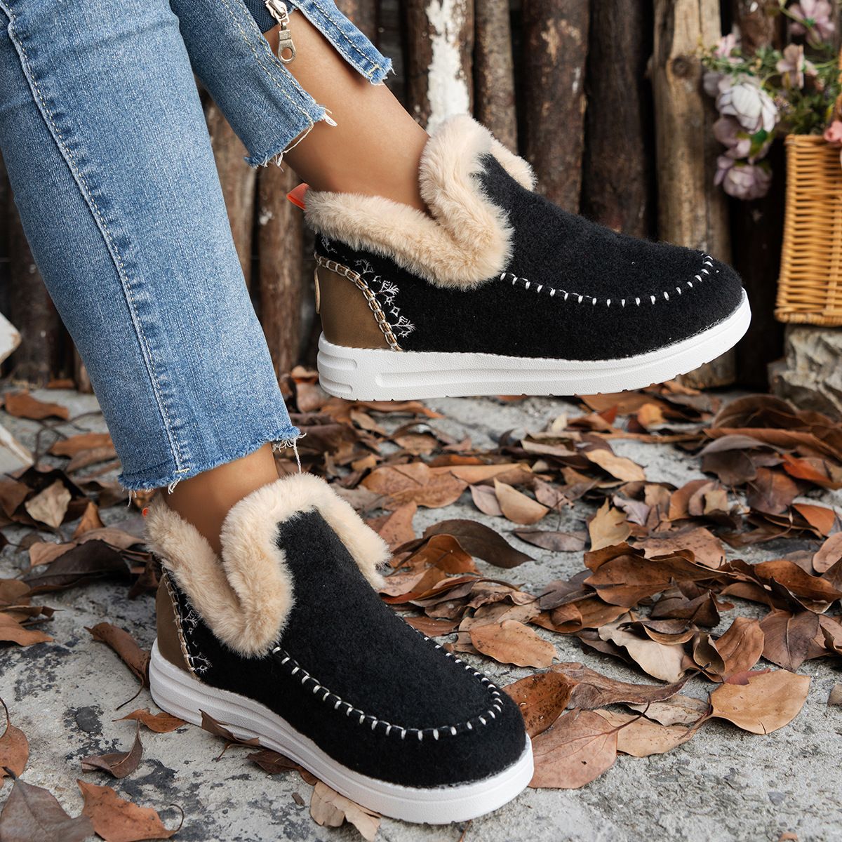 2024 Hot Sale Women Shoes Sleeve Women's Boots Winter Round Toe Plush Fleece for Warmth Short Barrel Flat Large Size Snow Boots