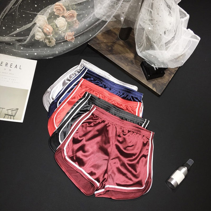 New 2023 Women Shorts Summer Silk Slim Beach Casual White Egde Shorts Hot