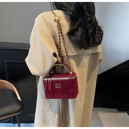 2025 Light Luxury Designer Retro Box Bag Female Korean Version of The Texture One-shoulder Messenger Mini Earphone Lipstick Bag