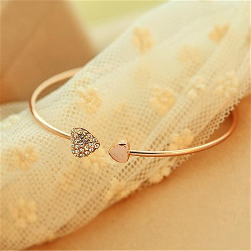 Pulseira Bracelete Aberto Ajustável com Laço de Coração Duplo de Cristal para Mulheres Joias Presente de Ano Novo 2026 Mujer Pulseras