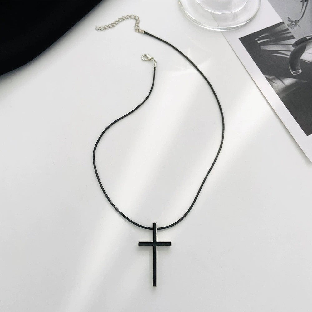 Colar Minimalista Preto e Branco Cruzado com Temperamento de Nicho para Homens e Mulheres, Pingente de Couro de Luxo
