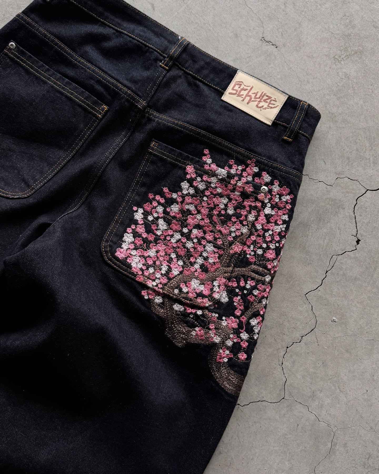Calça Jeans Y2k Retrô Masculina Casual Larga Reta Wide Leg de Alta Qualidade Streetwear Hiphop com Bordado de Flor de Cerejeira na Bainha