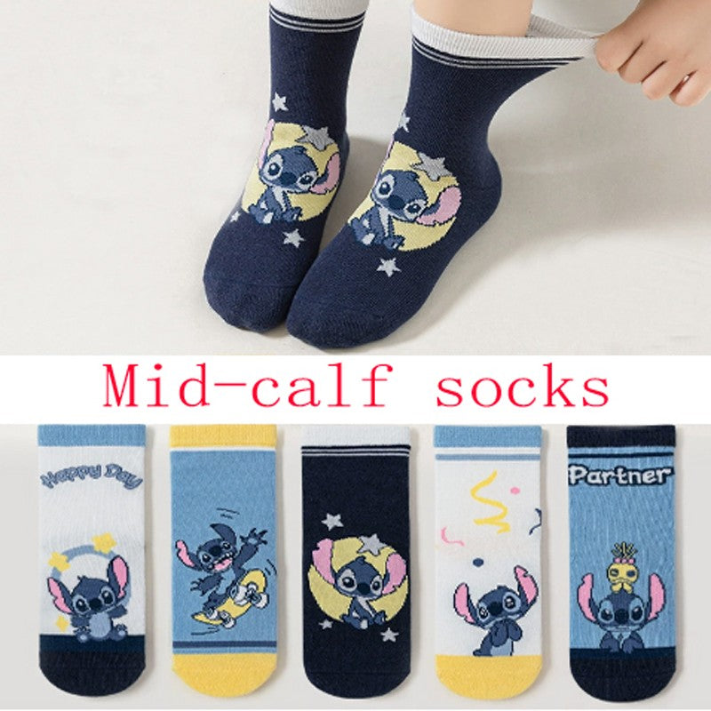 5 pares de meias de algodão de cano médio Kawaii Sanrio Cinnamoroll Kuromi para meninas e meninos, meias de algodão de cano médio de desenho animado para primavera e outono