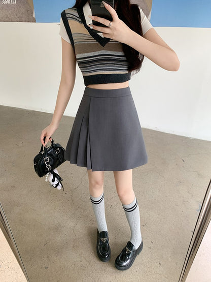 L-4XL Plus Size Skirt Women Spring Summer 2025 New Korean Fashion High Waist Pleated A Line Skirt Women Black Or Gray Mini Skirt