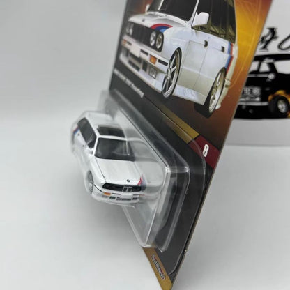 New In Stock Hot Wheels Model Car Elite 64 1990 Bmw 318i Touring Room Ornament Collectible Model Christmas New Year Gifts