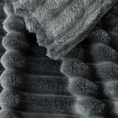 1pc soft and skin friendly warm blanket, suitable for bedrooms, sofa covers, camping and travel, multifunctional blanket