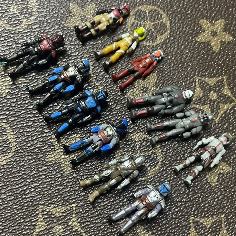 Hasbro Star Wars Série 1/72 Aayla Secura R2-D2 Boba Fett Darth Vader Produtos Genuínos a Granel com Defeitos Boneco de Ação
