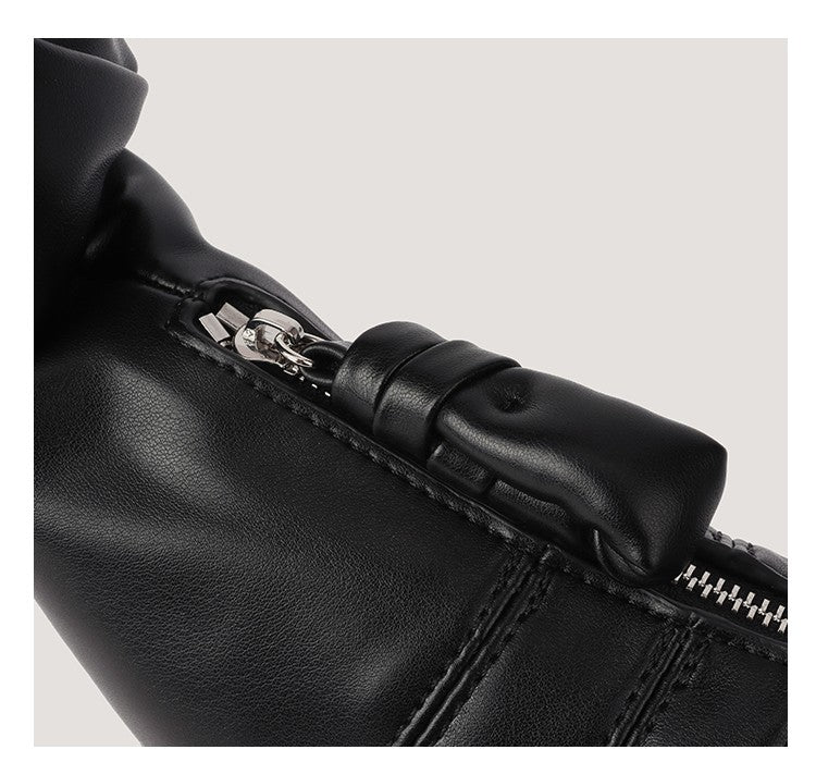 2025 Quality Fashion Beauty Crossbody Bag Large Capacity Designer Popular Soft Chest Bag