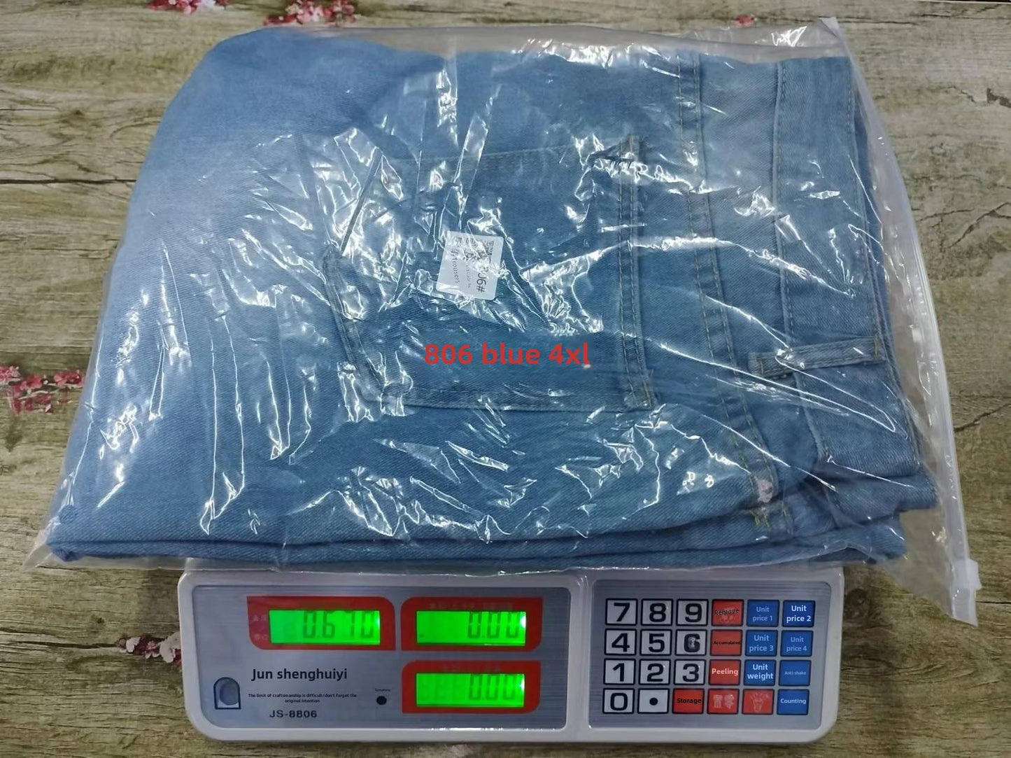 New Style Men's Hip Hop Slim Fit Jeans You And Smooths Your Silhouette Ripped Small Footwear Amazon WISH Badge Plus Size Jeans N