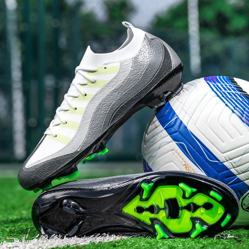 2511 Mens Soccer Shoes Ultralight Turf Soccer Cleats for Kids Sneakers TF/FG Training Football Boots Chuteira Campo 34-45