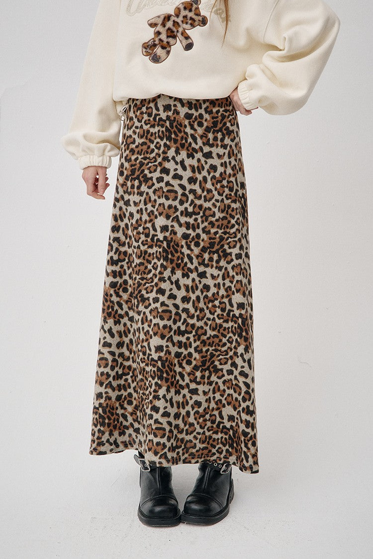 ELFSACK 2025 Winter New Arrivals Y2K Animal Print A-Line Long Maxi Skirt For Woman