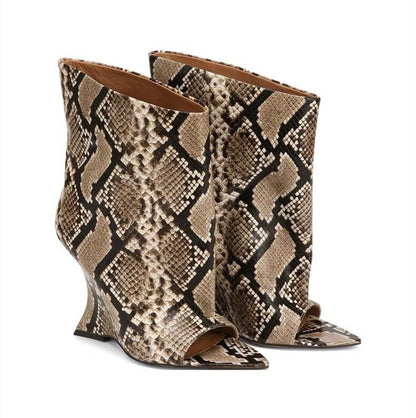 2025Ladies' Spring and Summer New Fish Mouth Slope High Heel Knee Boots, Fashionable Pointed Fashion Show Medium Cool Boots