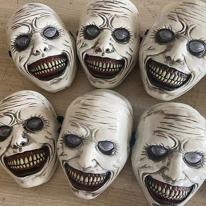 Creepy Demon Smiling Face Mask Horror Exorcist Style Plastic Ghost Skull Mask Halloween Carnival Cosplay Party Costume Prop