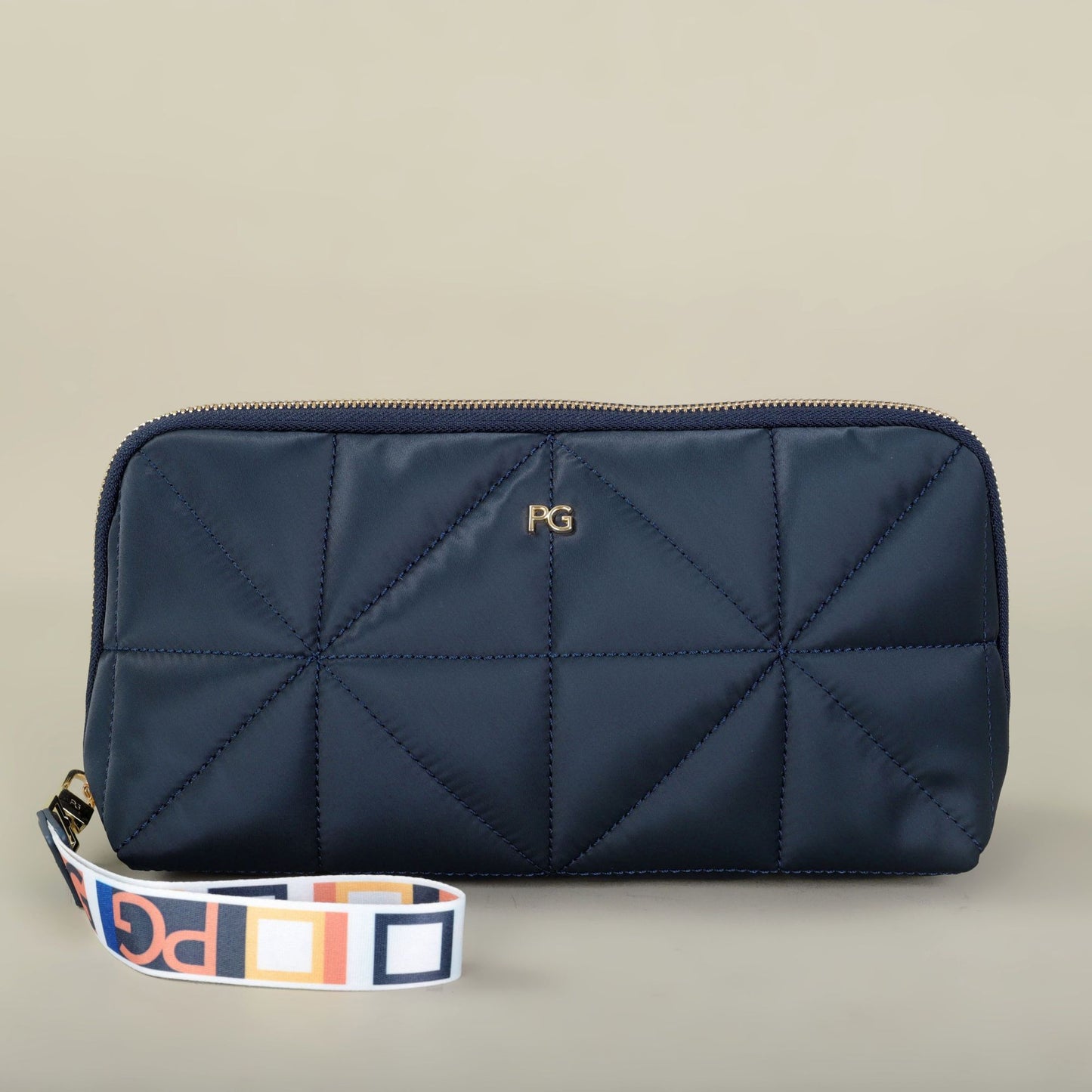 PG 2026 nylon cloth multi-functional waterproof folding new design fashion portable easy to carry handbag Cosmetic bag