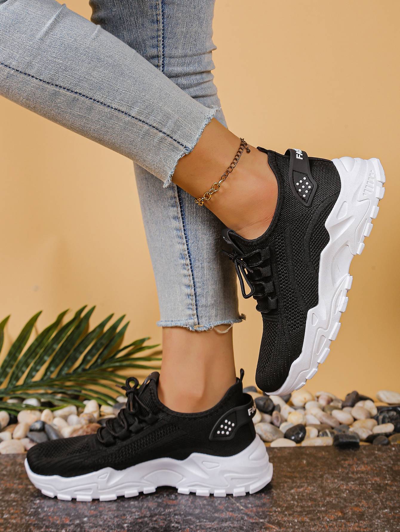 Ladies shoes women's sneakers shoes woman 2025 Solid color increases height and is versatile cheap shoes clearance free shipping