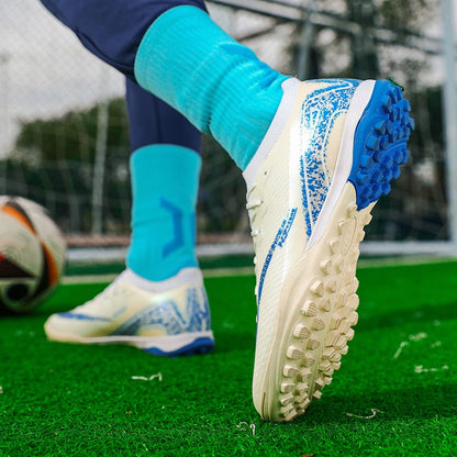 Professional Men Football Boots Adult High Quality Soccer Shoes Society Indoor Cleats Ultralight Studded Women Football Shoes