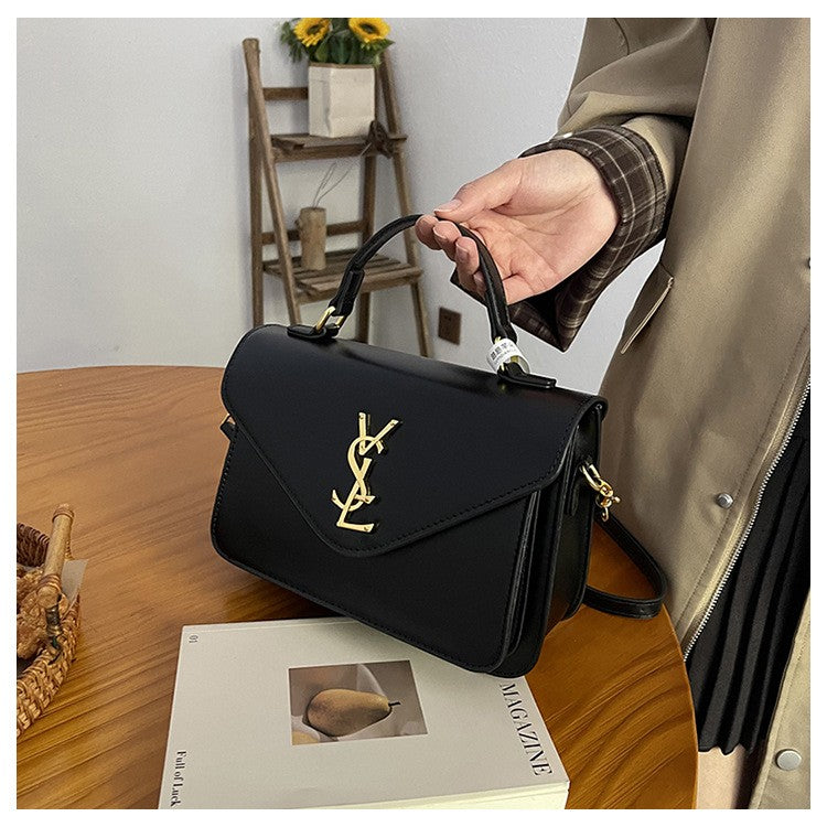 2025 New Retro Small Square Bag Leisure Bag Single Shoulder Crossbody Bag Versatile Commuter Postman Bag