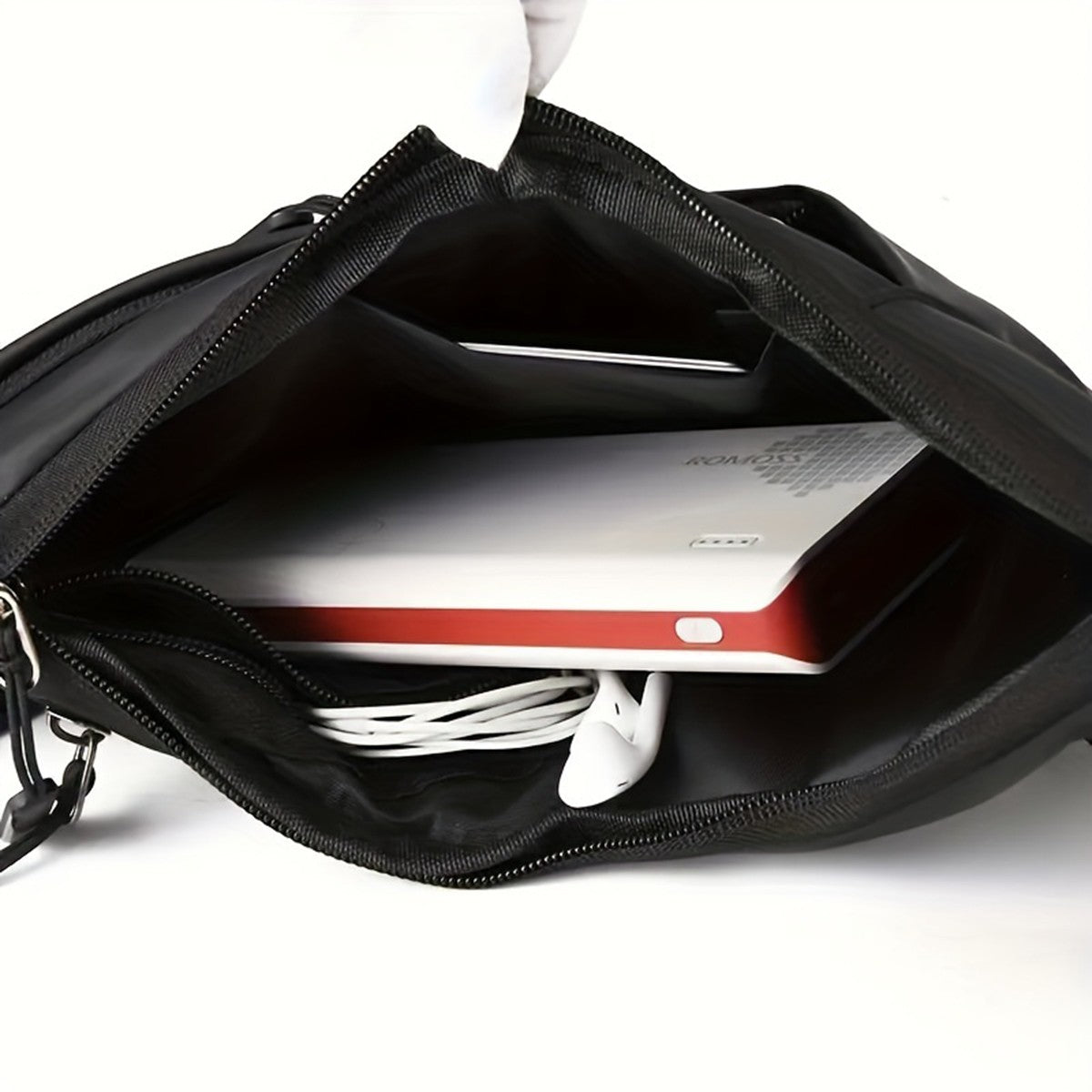 New anti-theft close gun bag triangle bag leisure leather film men's bag left and right crossbody leisure chest bag