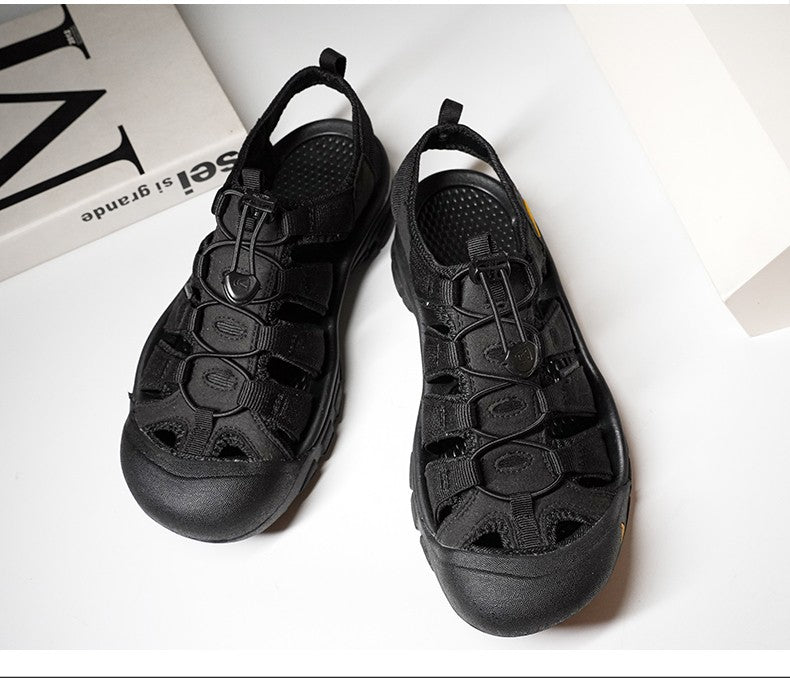 2025 Summer Men's Sandals Thick soled Baotou beach shoes Outdoor oversized casual Shoes Male lightweight hollow sandals Homme