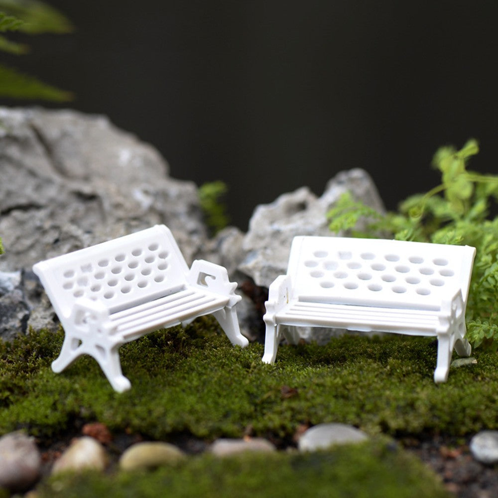 1SET Doll House Miniature Bench Stools White Chair Cute Fairy Garden Gnome Moss Terrarium Bonsai DIY Craft Home Decoration
