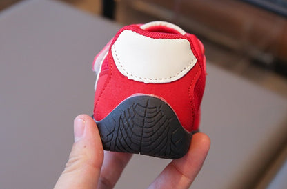 Children Sneakers Autumn New Soft Sole Lightweight Non Slip Girls Running Shoes Fashion Cross Tied Comfortable Boys Casual Shoes