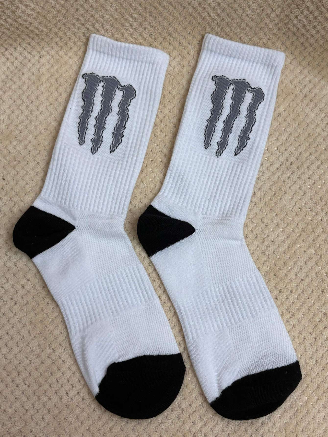 30 styles Monster Energy Embroidered Baseball Hat Summer Men's and Women's Sunscreen Duck Tongue Hat Racing Baseball Hat