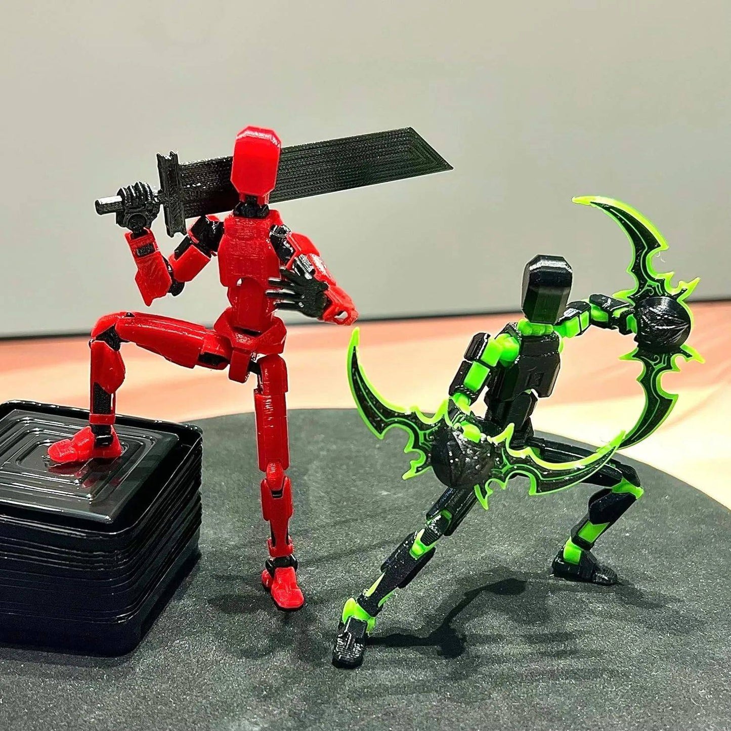 Titan 13 Boneco de Ação Multiarticulado Articulações Móveis Modelos de Personagens para Montar Impressão 3D Descompressão Boneco DIY
