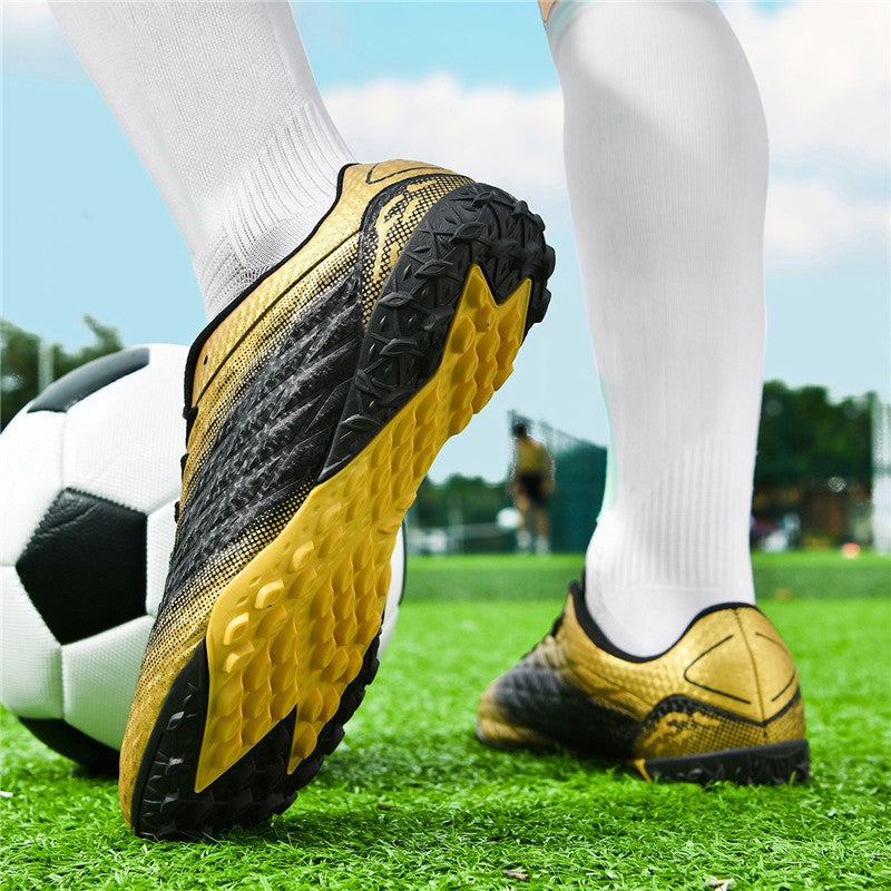 Unisex Soccer Cleats for Youth Comfortable Breathable Football Shoes for Match Training