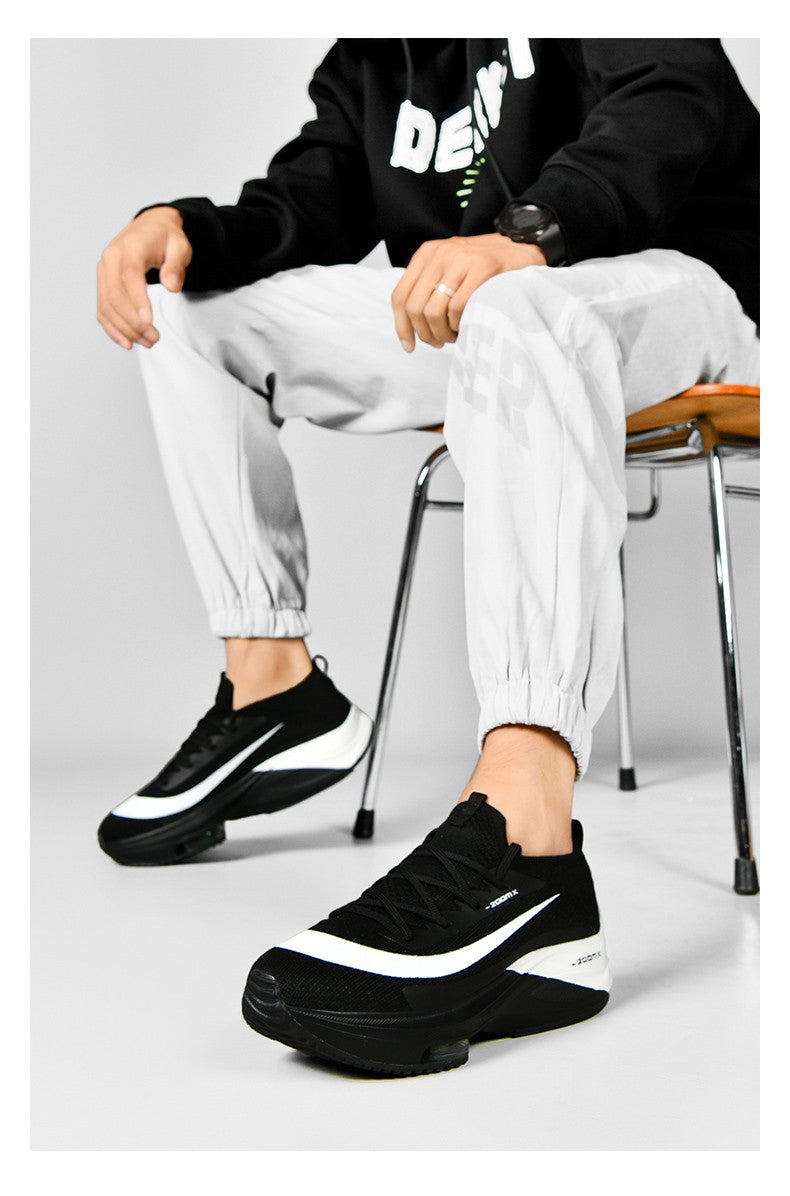 Tênis de Corrida Masculino Respirável Amortecimento de Corrida ao Ar Livre Tênis de Caminhada Tênis de Luxo para Casais Sapatos Antiderrapantes de Malha para Todo-Terreno