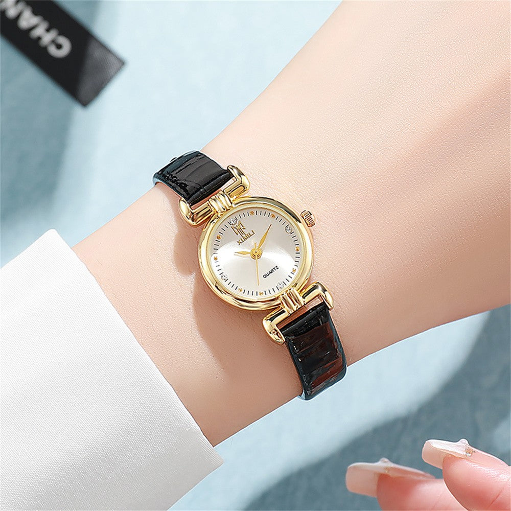 Ladies 2025 New Fashion Small Simple Diamonds Business Quartz Watch Women's Green Women Dress Clock Luxury Gift Wristwatch