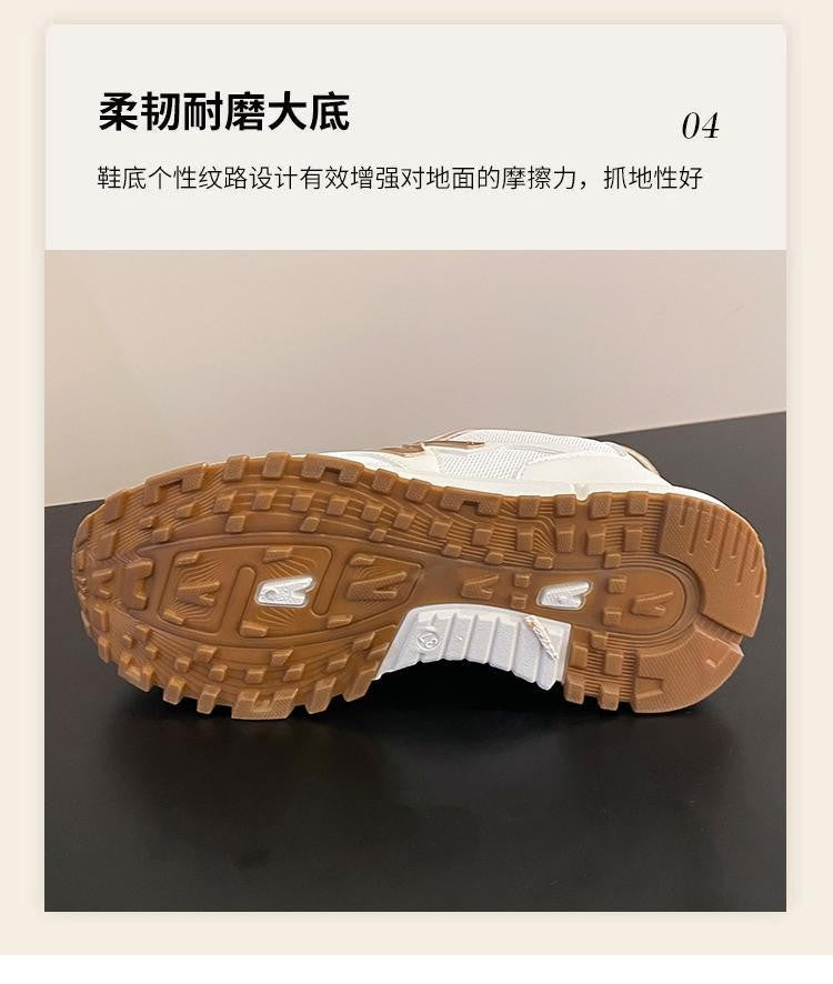 Sports Shoes for Women 2025 Spring New Super Hot Versatile Anti slip Casual Women's Shoes Soft Sole Running Little White Shoes