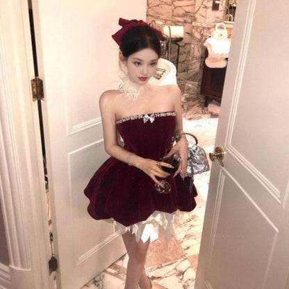 Christmas Red Strapless Sexy Party Dresses Elegant Winter New Year Elegant Bubble Velvet Mini Dress Sweet Princess Clothing 2025