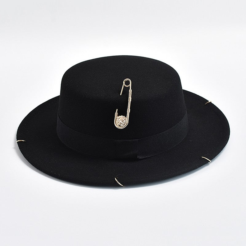 Novo Design de Moda Chapéu Fedora Para Mulheres Homens Corrente de Metal Decorativo Chapéu Jazz Festa Igreja Bonés