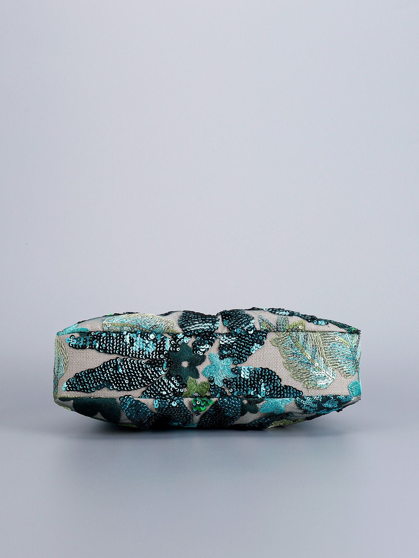 Delicated Sequins Luxury Evening Bag Pleated Handbag Elegant Embroidered Evening Bag for Women Wedding Banquet Cheongsam Handbag