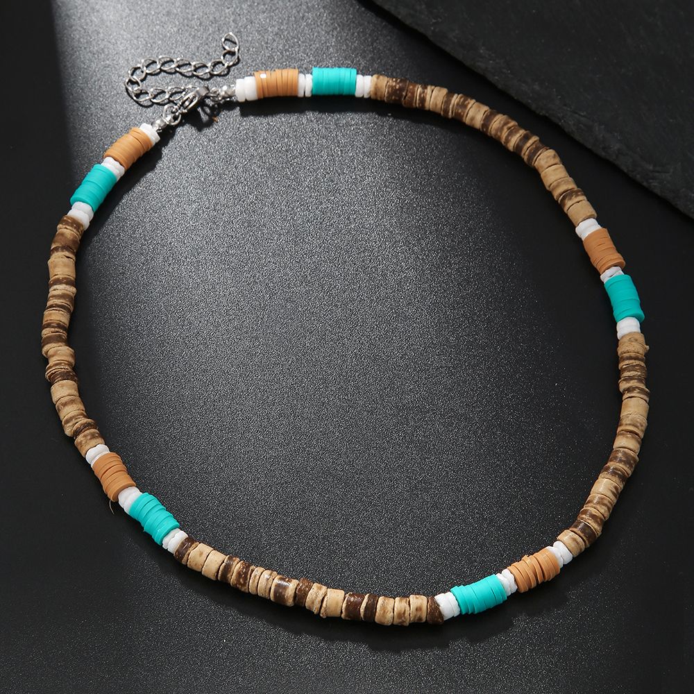 Colar Masculino Artesanal de Contas de Madeira e Argila Colar Fashion Vintage Africano de Contas Brancas para Homens Colar de Surfista de Praia Joias Tribais