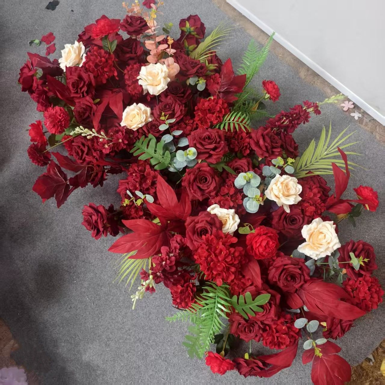 Luxury Artificial Flower Row Wedding Decoration Long Flower Runner Hang Flower Row Floral Backdrop Props Outdoor Party Decor