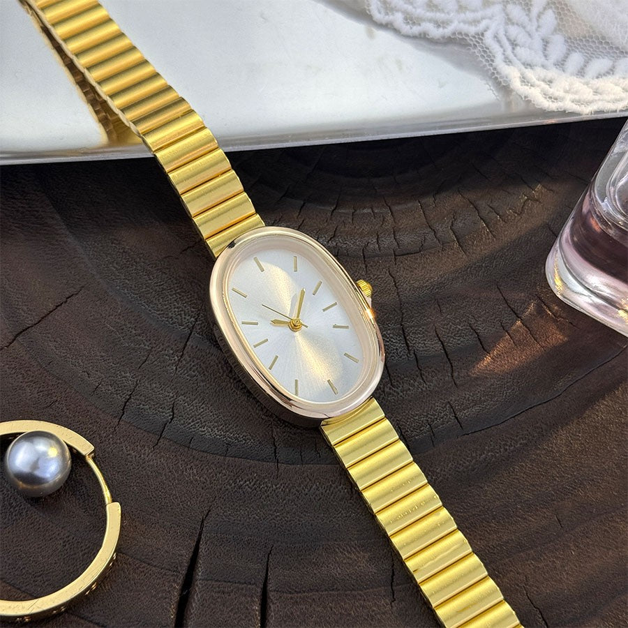 New Golden Retro Fashion Elliptical Quartz Watch Ladies Steel Strap Gold Watch Stylish Niche Timepiece