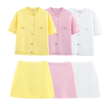 2025 Spring And Summer New Women's Short Sleeved Simple Fashion Style Knitted Cardigan Coat