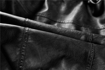 Autumn and Winter Women's Motorcycle Leather Jacket Short Hooded Detachable Hood Jacket Slim Fit Plus Suede Leather Jacket Women